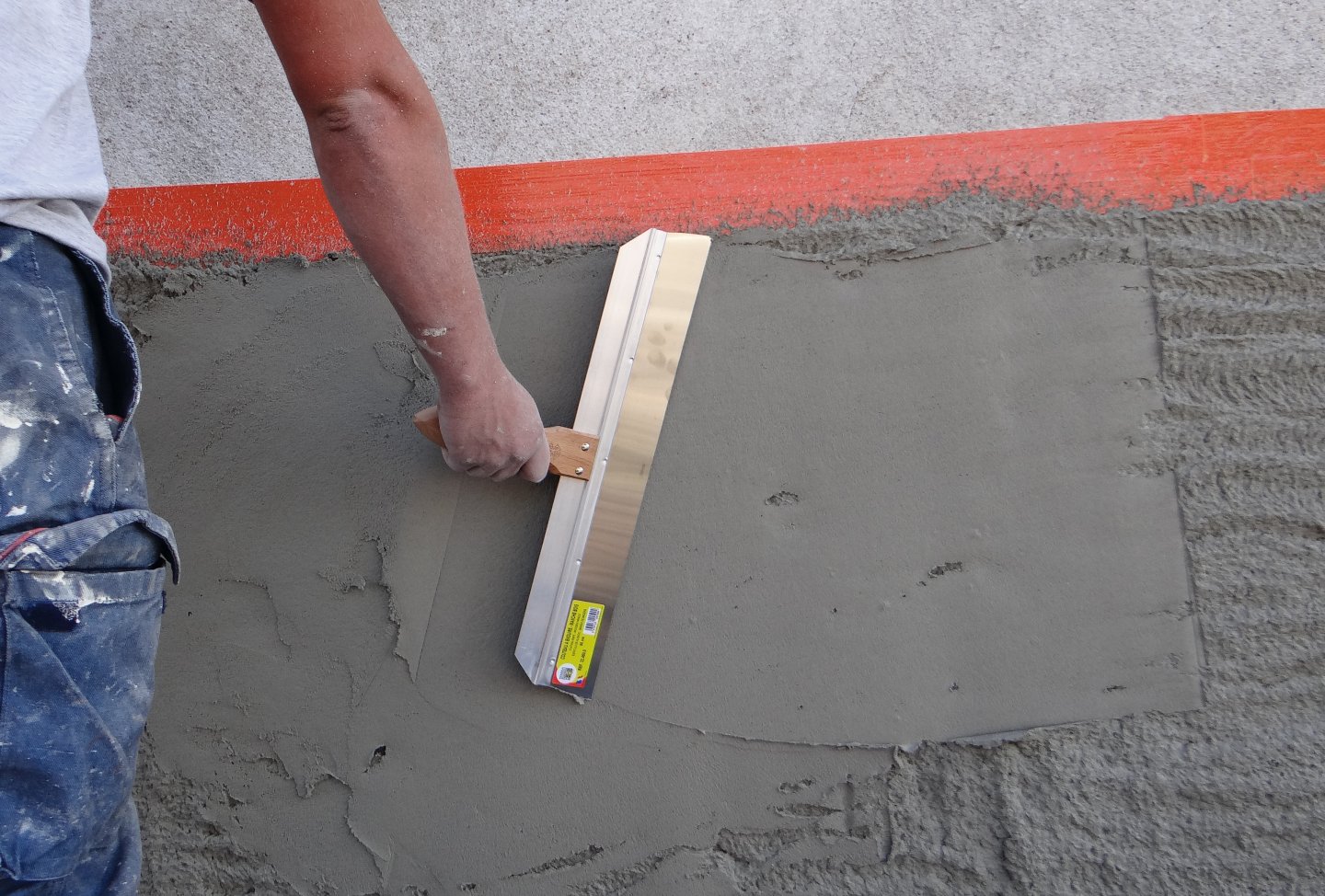 șpacluri pentru acoperiri grosiere cu mâner de lemn 03