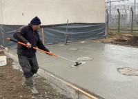 Gletieră inox 2 în 1, rotunjită, pentru netezire beton 05